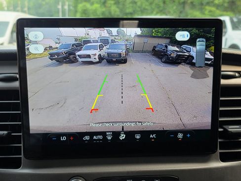 Used 2022 Ford Transit 350 XLT RWD image 19