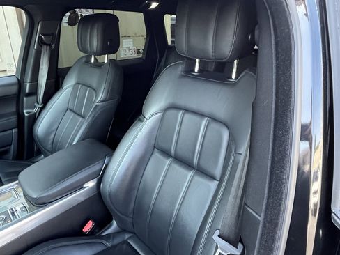 Used 2019 Land Rover Range Rover Sport SE AWD/4WD image 16