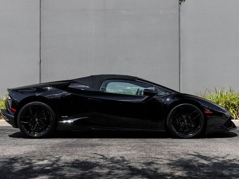 Used 2016 Lamborghini Huracan LP 610-4 AWD/4WD image 6