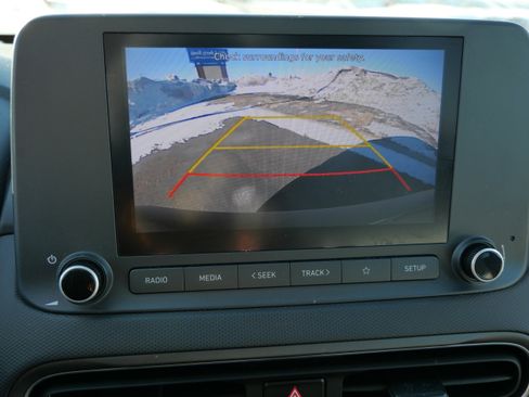 Used 2022 Hyundai Kona SEL w/ Cargo Package image 17