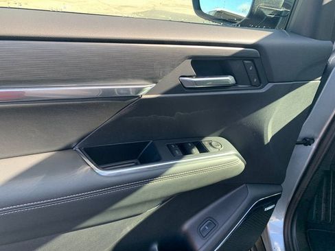 New 2026 GMC Acadia Elevation image 20