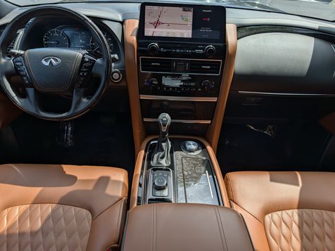 Certified 2024 INFINITI QX80 Sensory AWD/4WD image 10