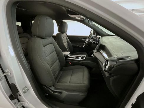 Used 2025 Chevrolet Equinox LT image 15