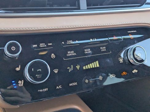 Certified 2023 INFINITI QX60 Autograph w/ Cargo Package image 25