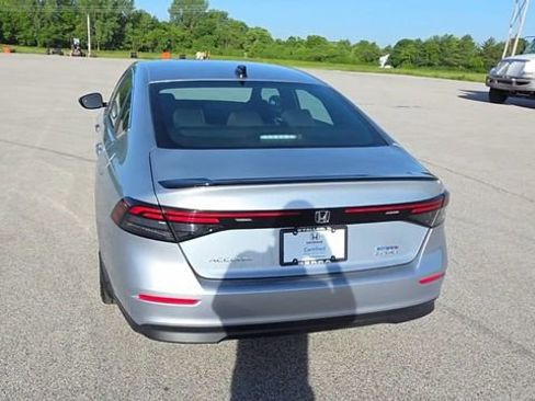Certified 2025 Honda Accord Sport image 8