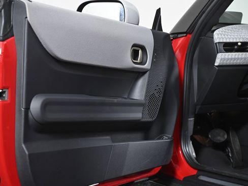 Certified 2025 MINI Cooper S image 27