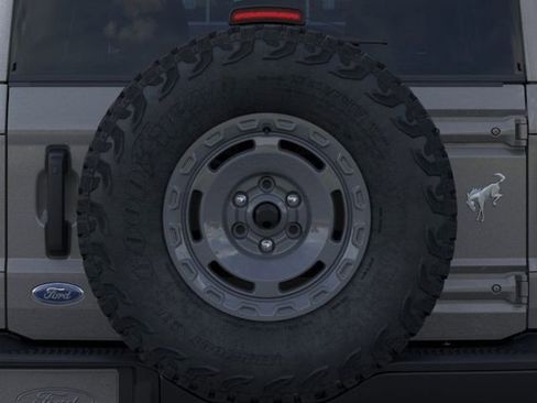 New 2025 Ford Bronco Badlands image 24