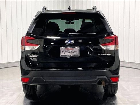 Used 2022 Subaru Forester Premium AWD/4WD image 4