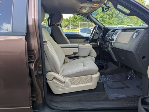 Used 2011 Ford F150 XLT w/ XLT Chrome Pkg AWD/4WD image 13