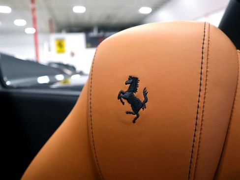 Used 2017 Ferrari 488 Spider RWD image 28