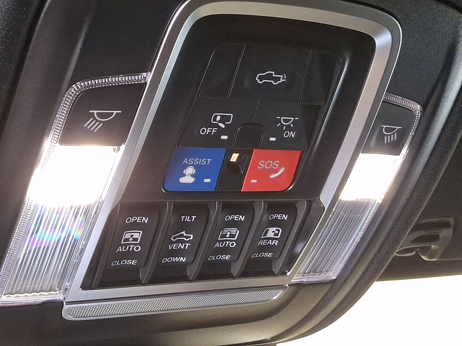 Used 2024 RAM 1500 Limited w/ Night Edition AWD/4WD image 26
