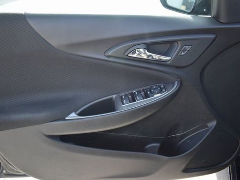 Used 2021 Chevrolet Malibu RS image 11