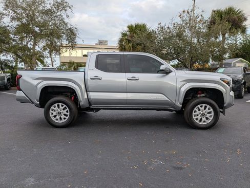 New 2025 Toyota Tacoma SR5 image 3