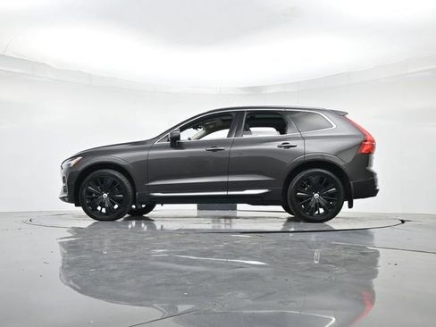 Used 2022 Volvo XC60 B5 Inscription w/ Advanced Package image 33