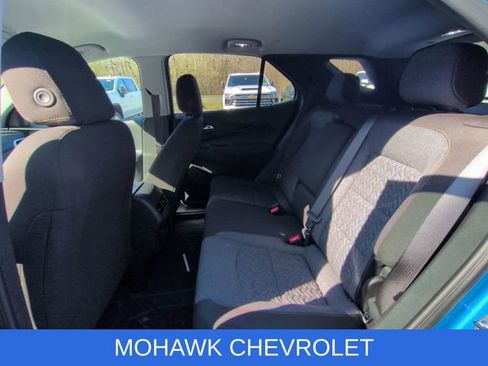 Used 2024 Chevrolet Equinox LT image 11