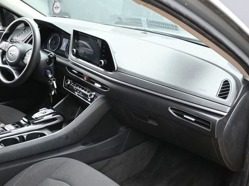 Used 2022 Hyundai Sonata SE w/ Cargo Package FWD image 29