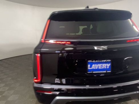 New 2026 Cadillac Vistiq Sport w/ LPO, Floor Liner Package image 10