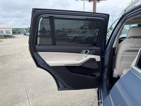 Certified 2026 BMW X7 xDrive40i w/ Executive Package AWD/4WD image 22