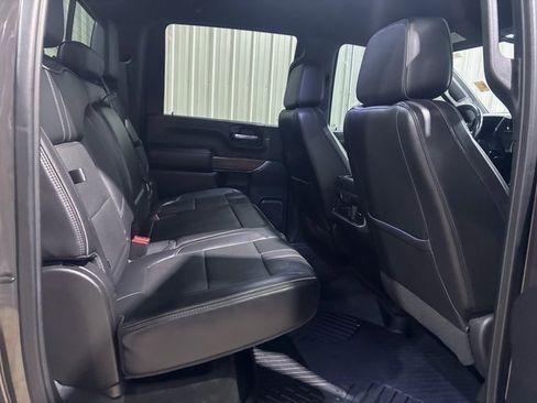 Used 2021 Chevrolet Silverado 3500 High Country image 31