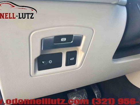 Used 2020 Land Rover Range Rover Velar S AWD/4WD image 16