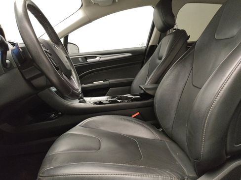 Used 2014 Ford Fusion Titanium image 17