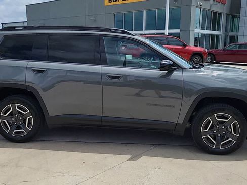 New 2026 Jeep Cherokee Laredo AWD/4WD image 9