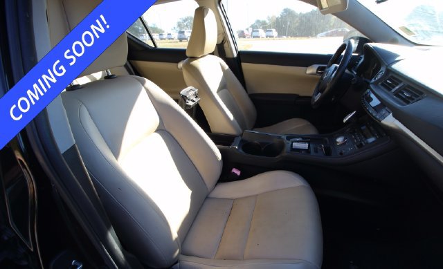 Used 2011 Lexus CT 200h Premium w/ Premium Audio Pkg FWD image 4