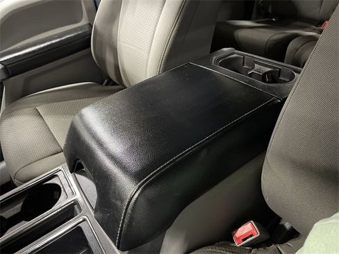 Used 2019 Ford F150 XLT w/ Equipment Group 302A Luxury image 26