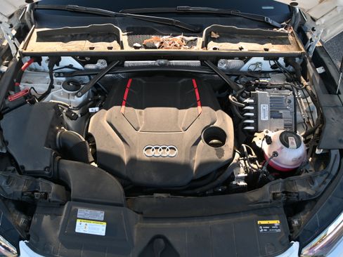 Used 2022 Audi SQ5 Premium Plus image 22