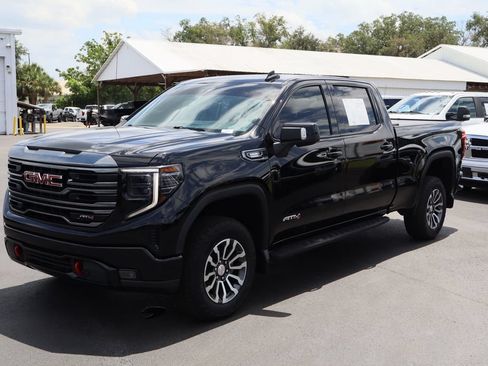 Certified 2022 GMC Sierra 1500 AT4 AWD/4WD image 5