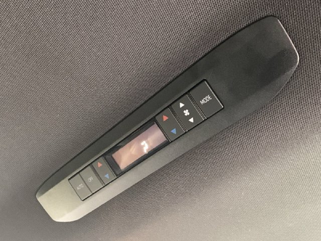 Used 2026 Toyota Sienna XSE AWD/4WD image 36