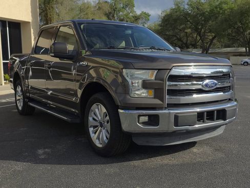 Used 2015 Ford F150 Lariat w/ Equipment Group 501A Mid RWD image 3