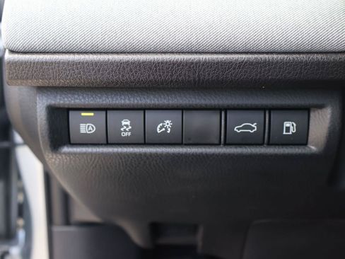 Used 2025 Toyota Camry LE w/ Convenience Package FWD image 19