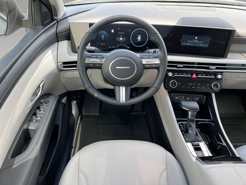New 2025 Hyundai Tucson SEL image 15