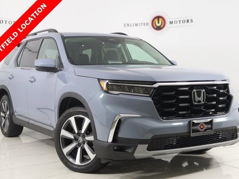 Used 2023 Honda Pilot Touring image 1