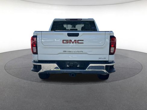 Used 2024 GMC Sierra 1500 SLE AWD/4WD image 4