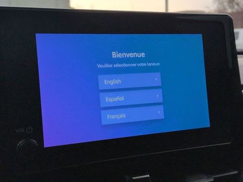 Certified 2025 Toyota Corolla Cross AWD Hybrid w/ Moonroof Package image 21