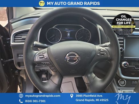Used 2019 Nissan Murano S AWD/4WD image 14