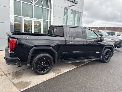 Used 2021 GMC Sierra 1500 Elevation w/ Preferred Package image 11