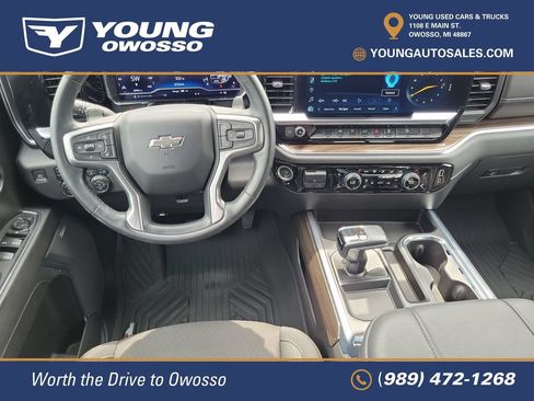 Used 2024 Chevrolet Silverado 1500 LT Trail Boss w/ Convenience Package II AWD/4WD image 26