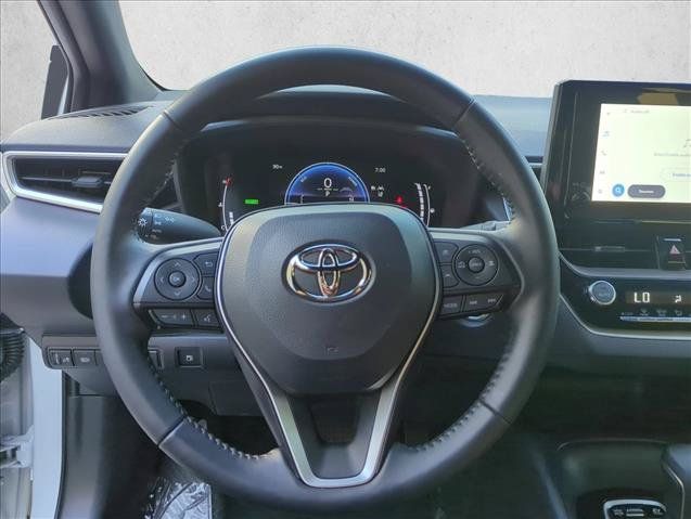 Certified 2026 Toyota Corolla SE FWD image 15