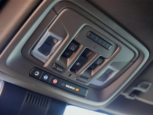 Certified 2025 Chevrolet Silverado 1500 LTZ w/ LTZ Premium Texas Edition image 24