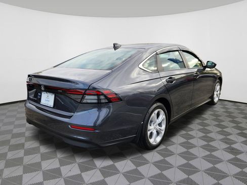 Certified 2025 Honda Accord LX image 4