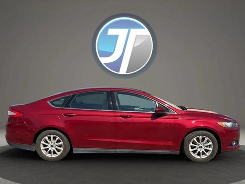 Used 2016 Ford Fusion S FWD image 9