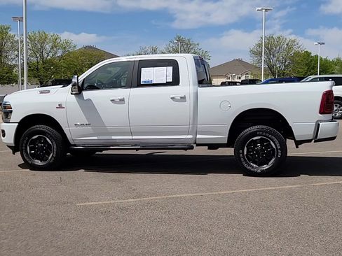 Used 2025 RAM 2500 Laramie AWD/4WD image 26