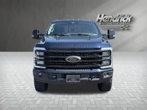Used 2024 Ford F250 Lariat w/ Lariat Ultimate Package AWD/4WD image 3