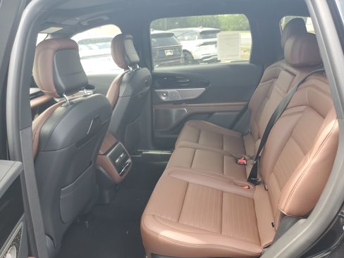 New 2026 Lincoln Nautilus Reserve AWD/4WD image 28
