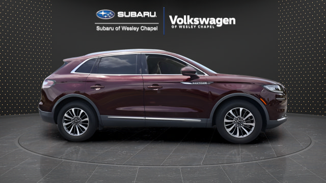 Used 2022 Lincoln Nautilus FWD w/ Premium Package image 9