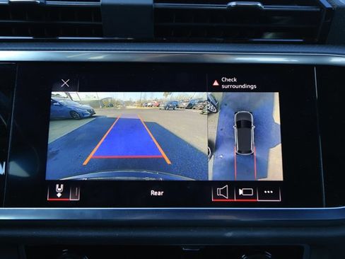 Used 2022 Audi Q3 2.0T Premium Plus image 13