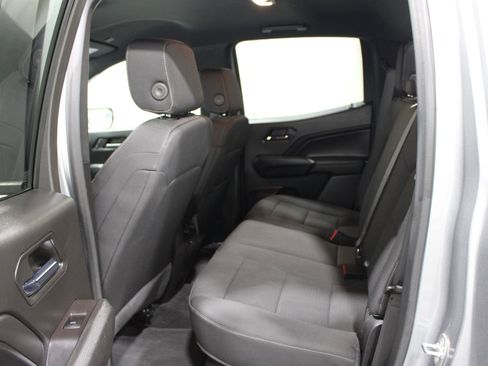 Used 2023 Chevrolet Colorado LT RWD image 20
